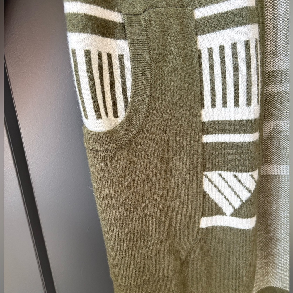 Pixley Olive and White Patterned Cardigan - Picture 3 of 6